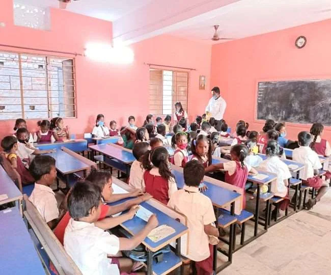 (उत्तराखंड) अब इस स्कूल की मान्यता रद्द का फैसला हुआ स्थगित।।